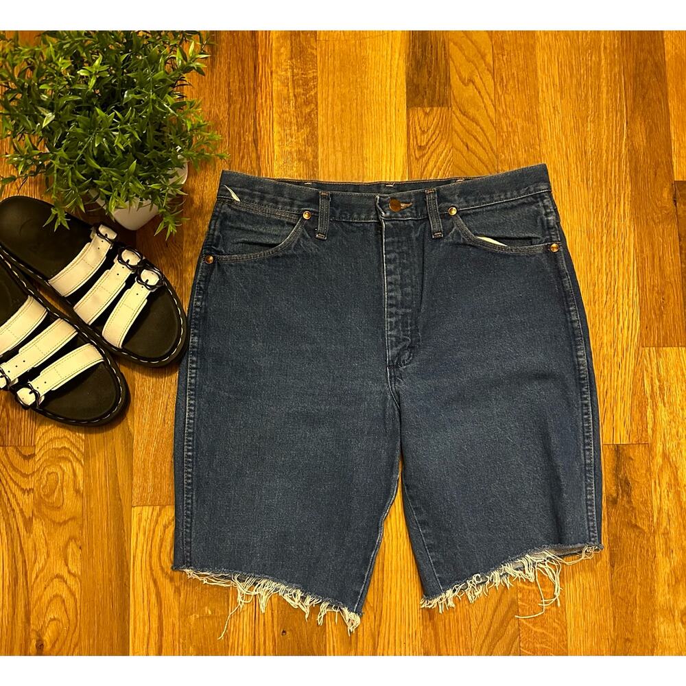 Wrangler Upcycled Cotton Festival Cut Off Bermuda Denim Jean Shorts Jorts